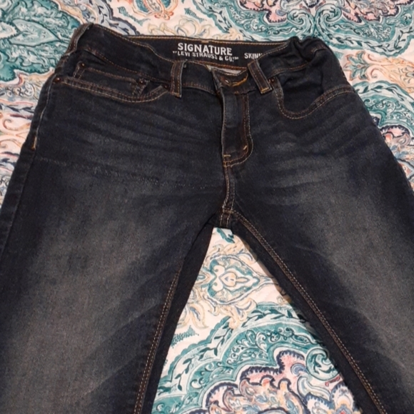 LEVIS JEANS SIGNATURE SKINNY 14R HOST PICK 6/26/22. Girls 14 - Picture 3 of 6